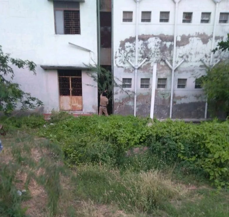 கருவேல முள் தடுப்புப் பணி