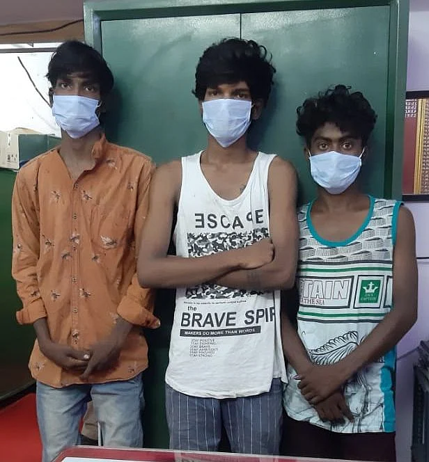 போலீஸாரிடம் சிக்கிய பிரபா, சாய்கிருஷ்ணன், ஆனந்தகுமார்
