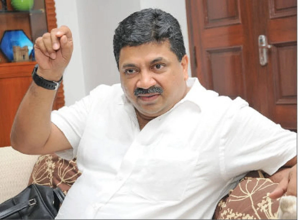 `ஐபேக்' பஞ்சாயத்துகளால் திணறும் தி.மு.க முகாம்... நடப்பது என்ன?