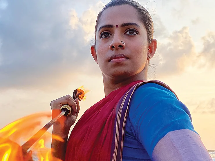 நியூ நார்மல் வாழ்க்கை நிச்சயம்
அழகாகும்! - ஐஸ்வர்யா மணிவண்ணன்
