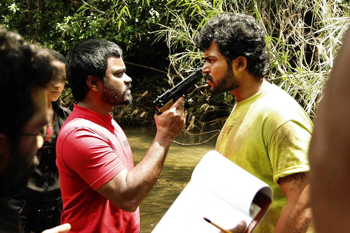 SELVARAGHAVAN, KARTHI