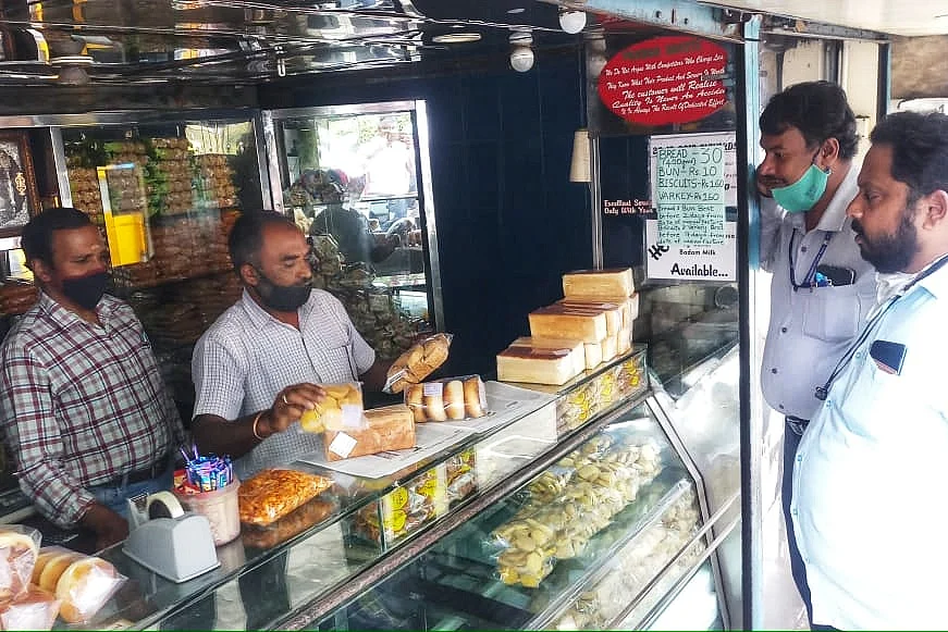 உணவு தரக் கட்டுப்பாடு சோதனை