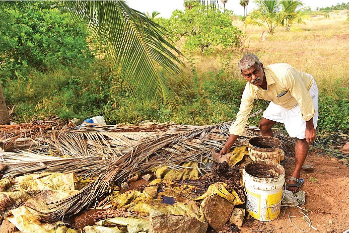 சாணக்கலவையுடன்