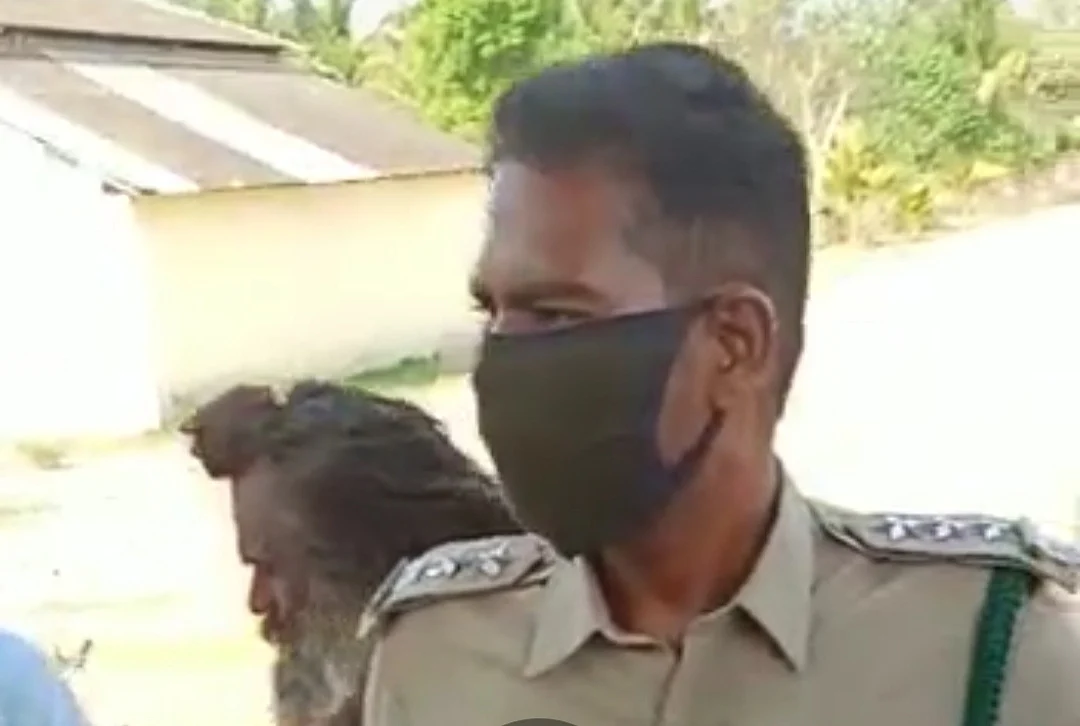 பட்டுக்கோட்டை வனச்சரகர் இக்பால்