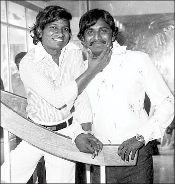 மாபெரும் சபைதனில் - 31