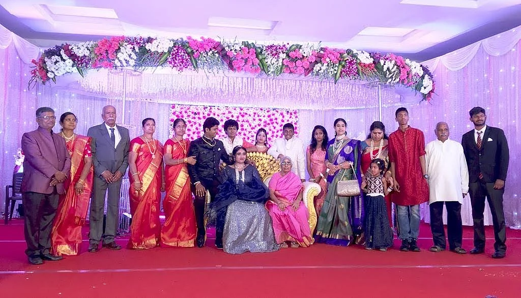விஜயதரணி மகள் திருமணத்தில் பகவதி
