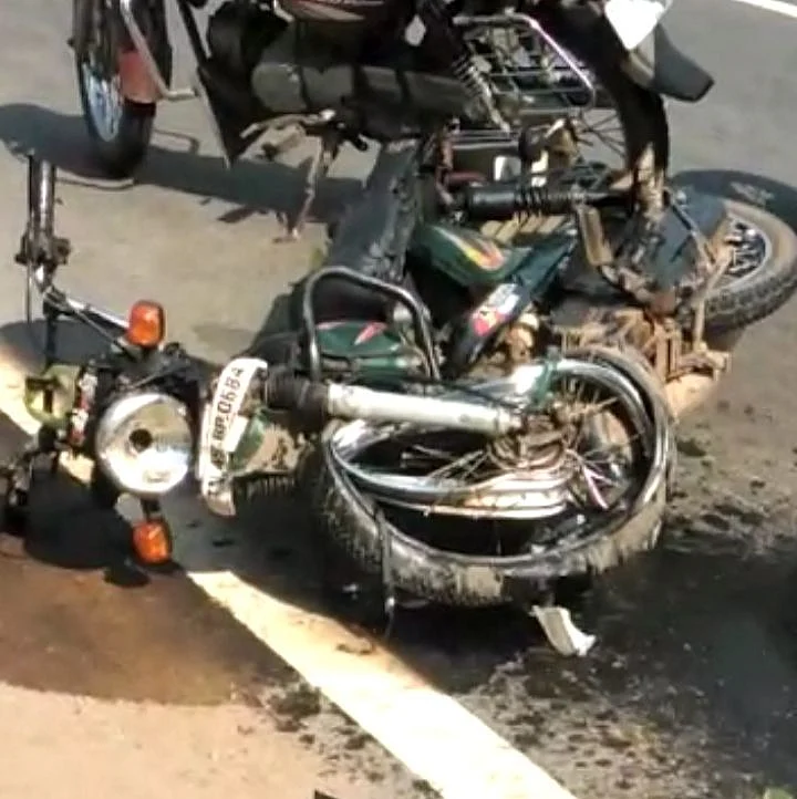 டூவீலர்