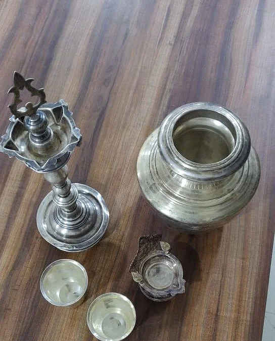 பூஜை பொருள்கள்