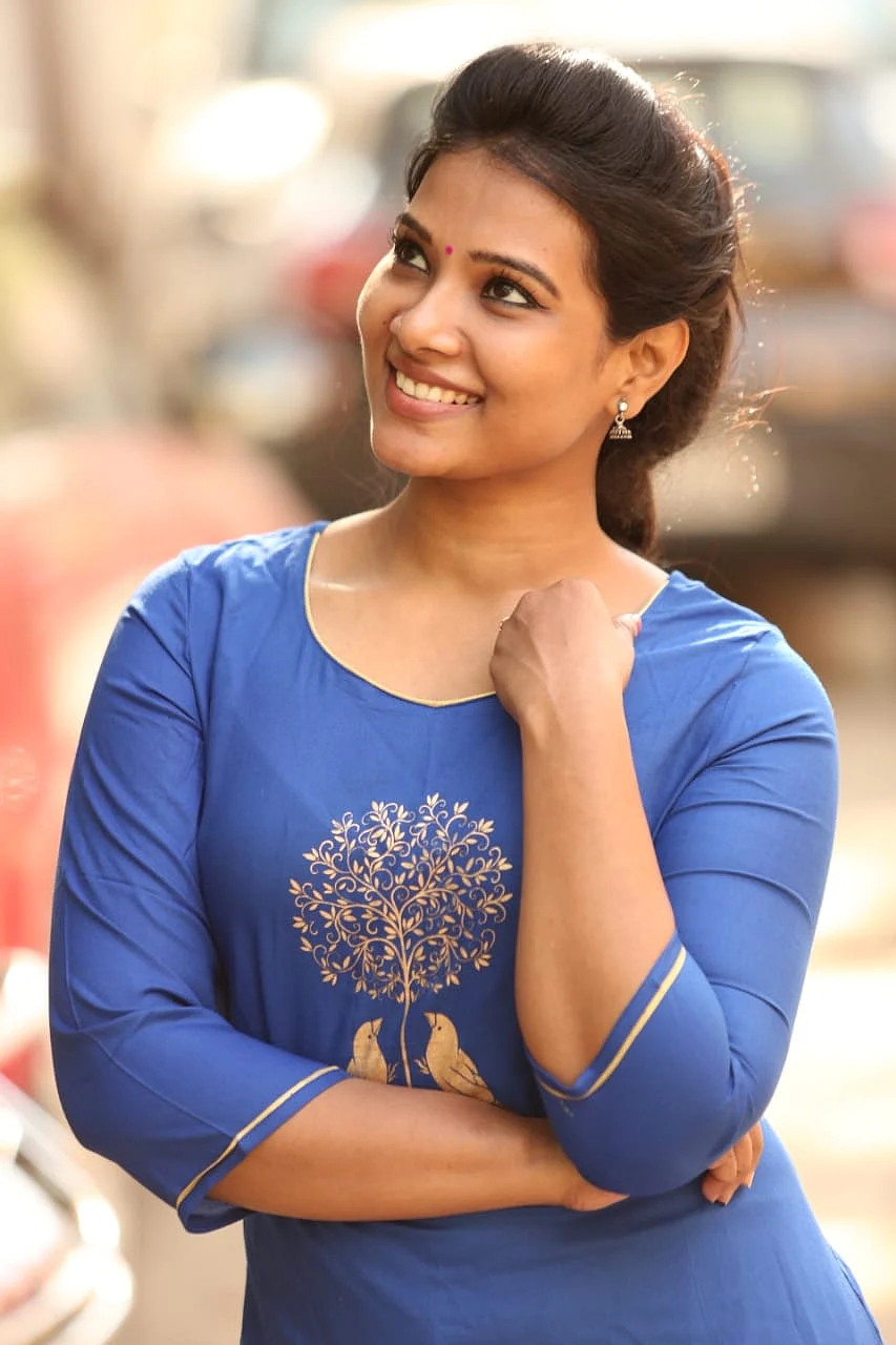 திவ்யா துரைசாமி
