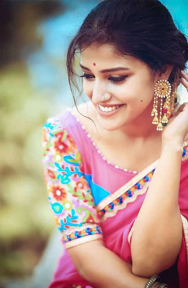 ஸ்ரேயா அஞ்சன்