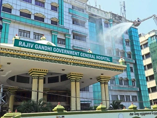 `ராஜீவ் காந்தி மருத்துவமனையில் 31 மருத்துவப் பணியாளர்களுக்கு கொரோனா!' -சென்னையில் தொடரும் அதிர்ச்சி