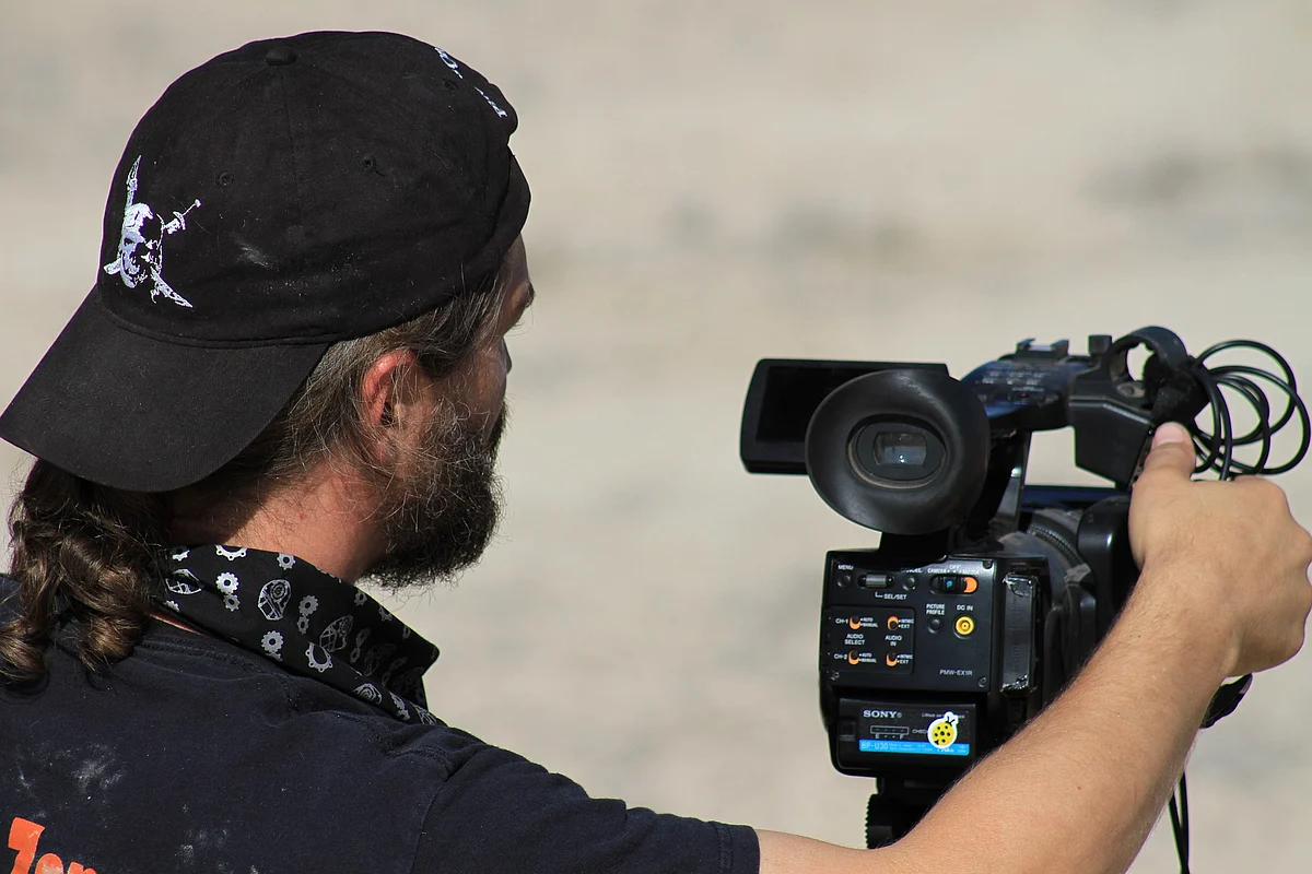 Representational Image