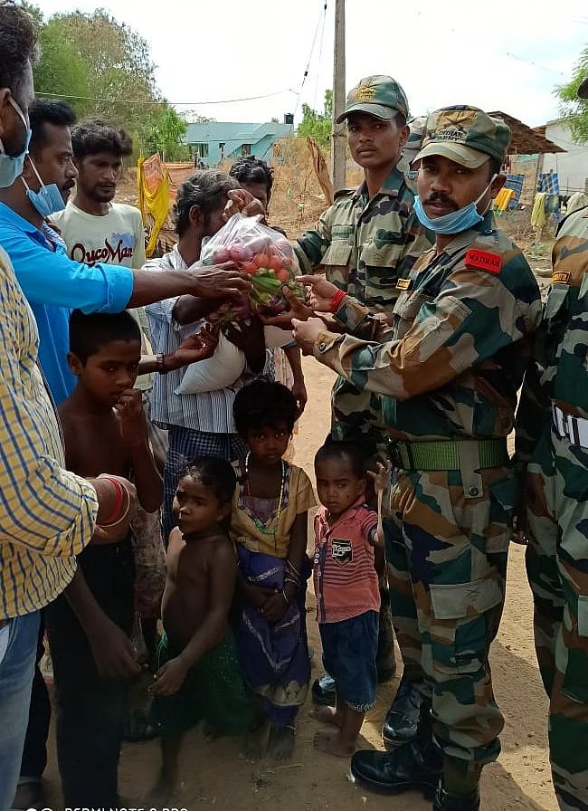 இராணுவ வீரர்கள்