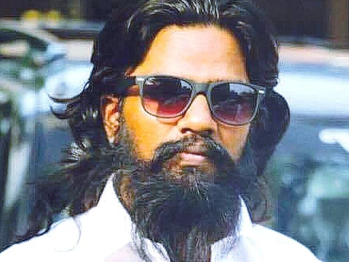 ‘கைமாறிய துப்பாக்கி; விரட்டிச்சென்ற போலீஸ்!’ -ஆற்காட்டை அதிரவைத்த ரவுடிகளின் டீலிங்