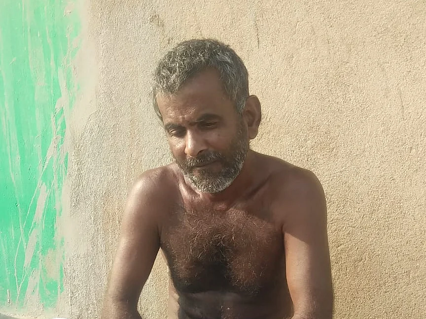 `நீங்க இந்த அரிசியை எண்ணிக்கிட்டே இருங்க..!' - ஊரடங்கிலும் 10 பவுன் செயினைக் களவாடிய கும்பல்