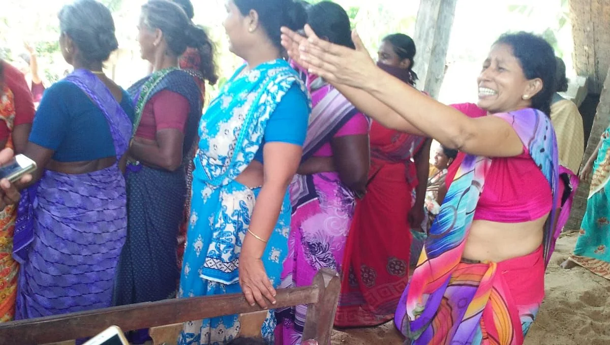 தற்கொலை செய்து கொண்ட அருணா