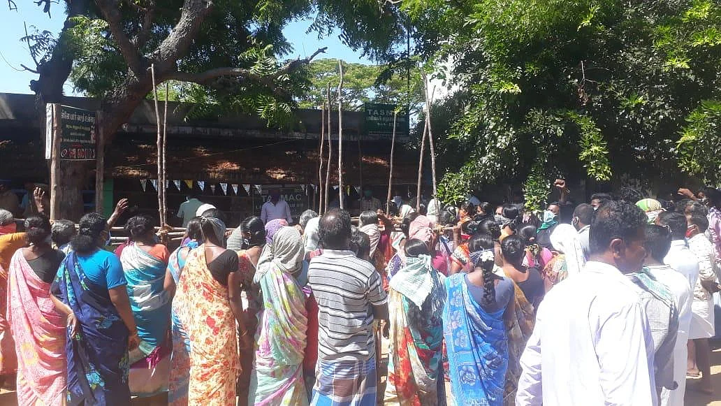 `இழுத்து மூடு’ போராட்டம்... போதையில் உயிரிழந்த நபர்...- டாஸ்மாக் களேபரங்கள் #LiveUpdates