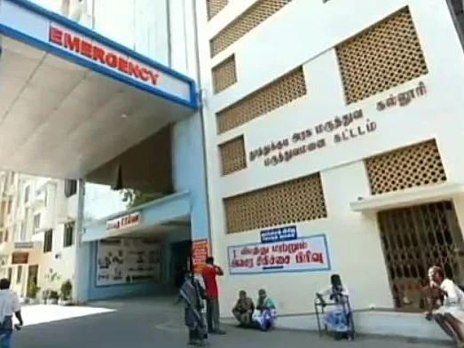 `டெஸ்ட் வேண்டாம்; நெகட்டிவ்னு போட்டுக்க!’- தூத்துக்குடி மருத்துவக் கல்லூரி டீன் மாற்றப்பட்ட பின்னணி