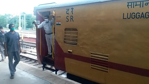 ஜார்க்கண்ட் செல்லும் சிறப்பு ரயில்