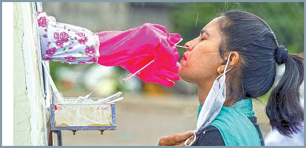 கொரோனாவுடன் வாழ்வது எப்படி?