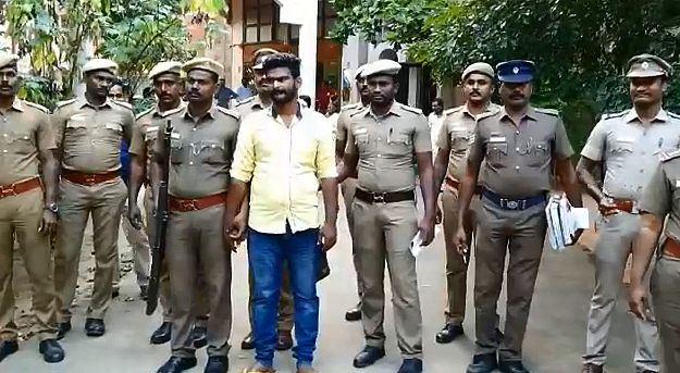 குற்றவாளி கார்த்திக்