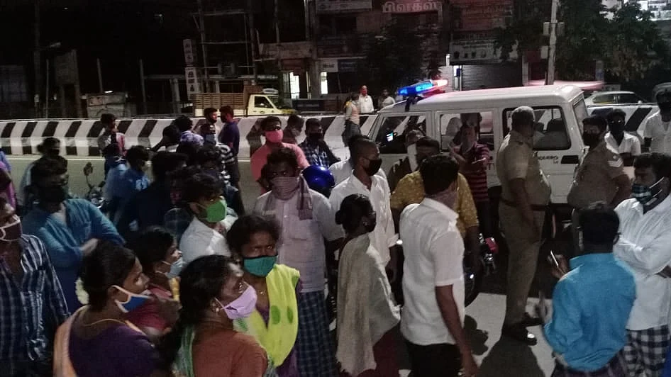 பொதுமக்கள்
