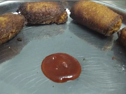 அவள் வாசகி: மகிழ்ச்சியை விவரிக்க வார்த்தைகளே இல்லை!