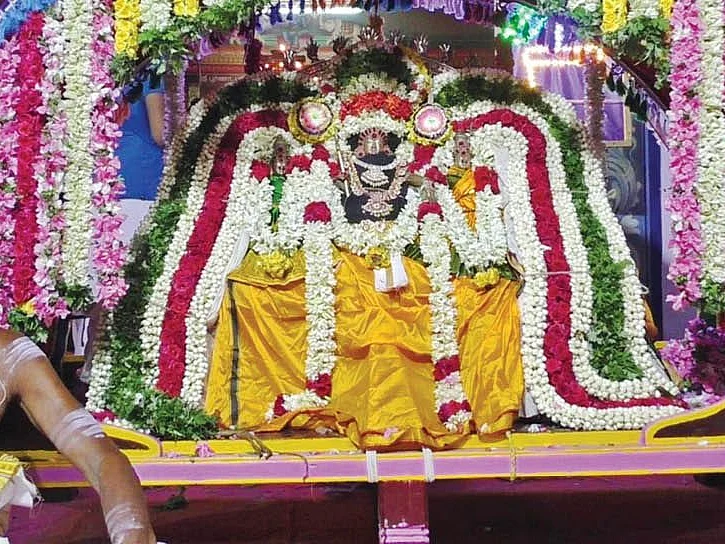 எங்கள் ஆன்மிகம்: ‘தானே வந்தருள்வார் எங்கள் ஐயனார்’