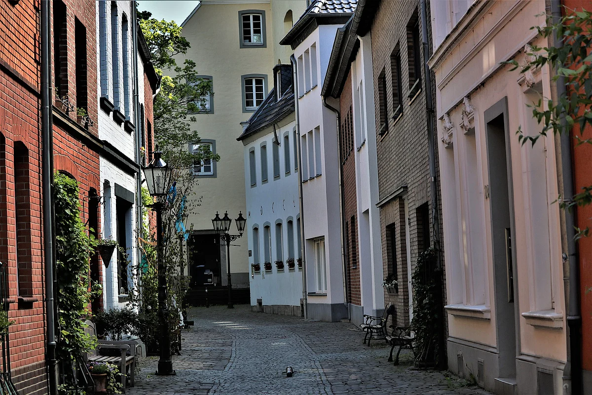 Representational Image