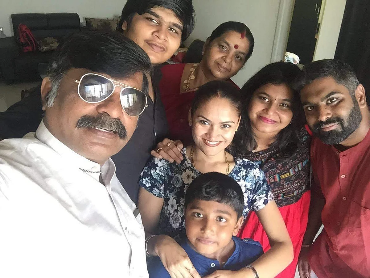 ``இவங்களையெல்லாம் இனி நடிக்க வைக்கவே கூடாது!'' - யாரை சொன்னார் கார்த்திக் சுப்புராஜ்?!