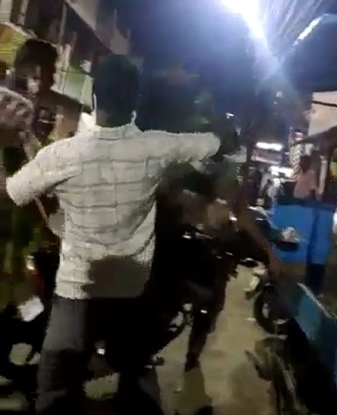 கோவைச் சிறுவன் போலீஸ்