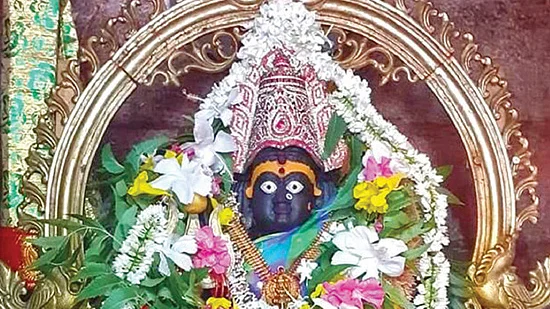 மேல்மாந்தை பெத்தனாட்சி அம்மன்