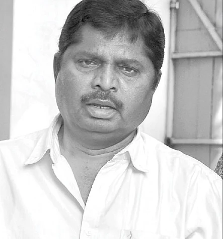 பொன்.குமார்
