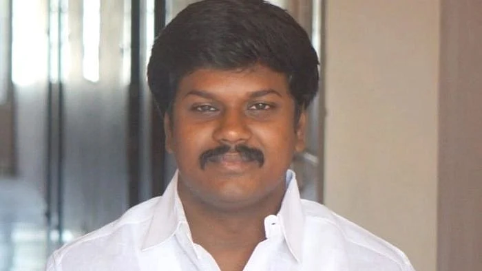சாரதிகுமார்