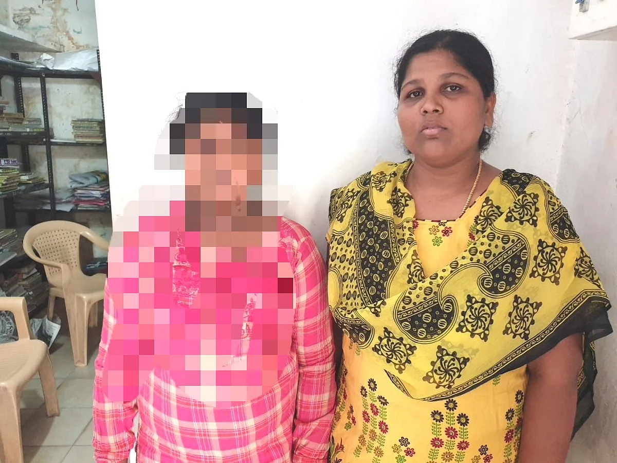 மகளுடன் ஜானியின் மனைவி ஷாலினி
