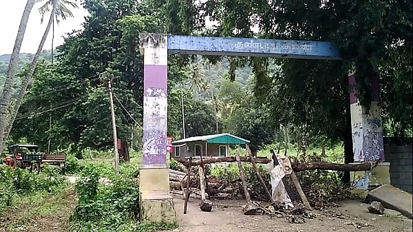 சுற்றுலா மையமான குண்டாறு அடைக்கப்பட்டது.
