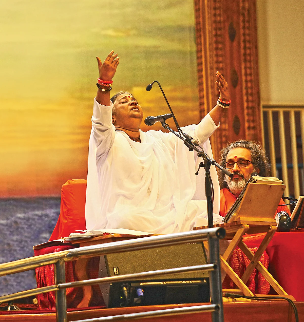 ஸ்ரீமாதா அமிர்ந்தானந்தமயி