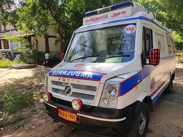 அவசர சிகிச்சைக்கான ஆம்புலன்ஸ்