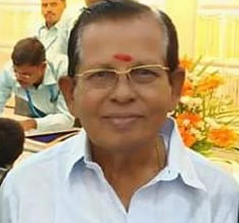 இருட்டுக் கடை உரிமையாளர் ஹரிசிங்