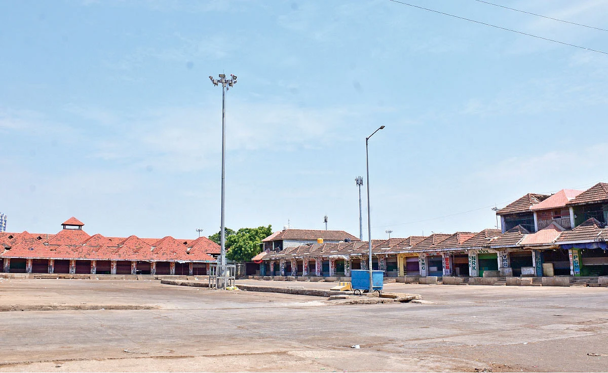 இரும்படிக்கும் இடத்தில் தானியத்துக்கு என்ன வேலை? - கோயம்பேடு பகீர் - 5