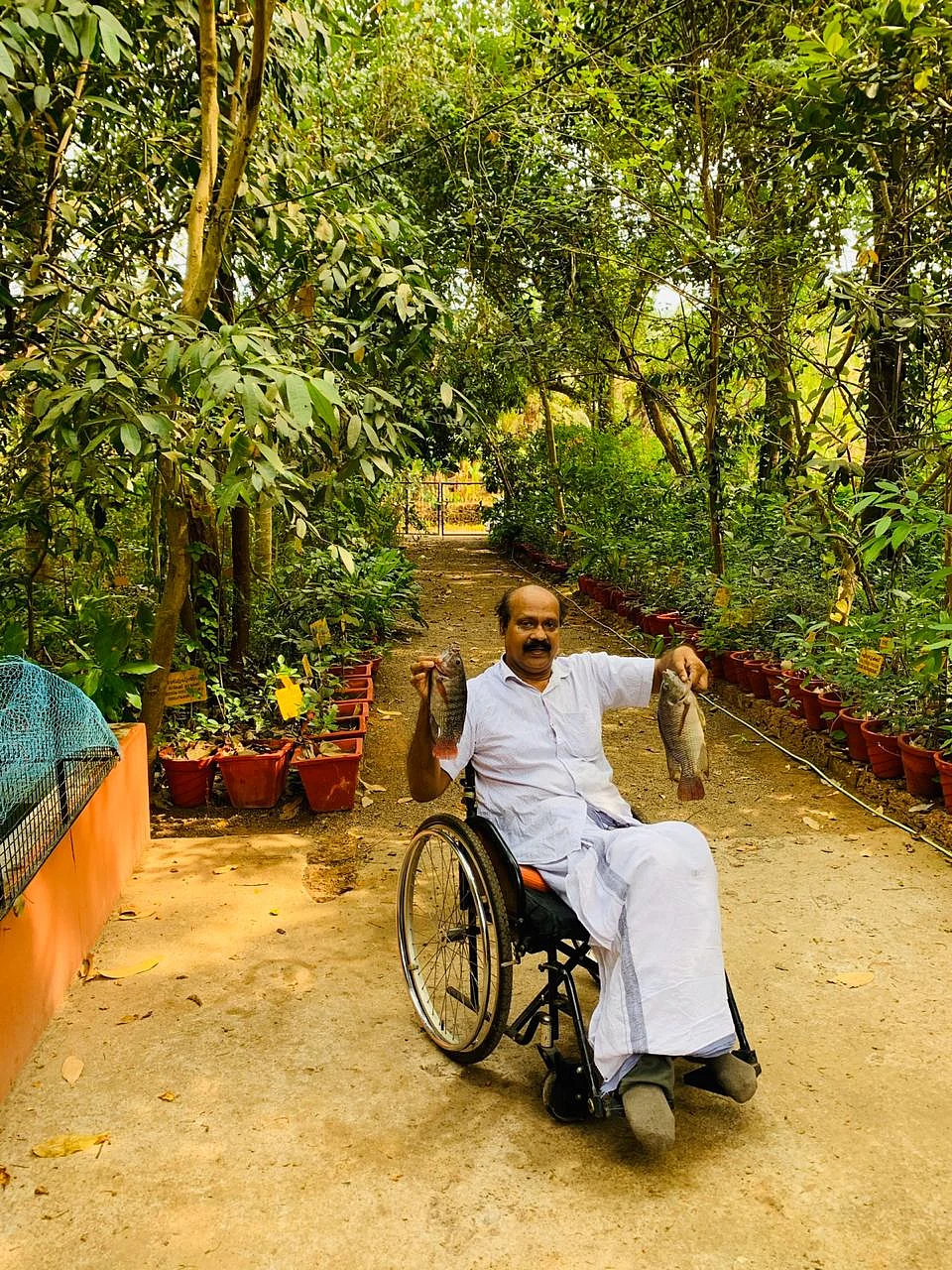 தோட்டத்தில் முஸ்தஃபா