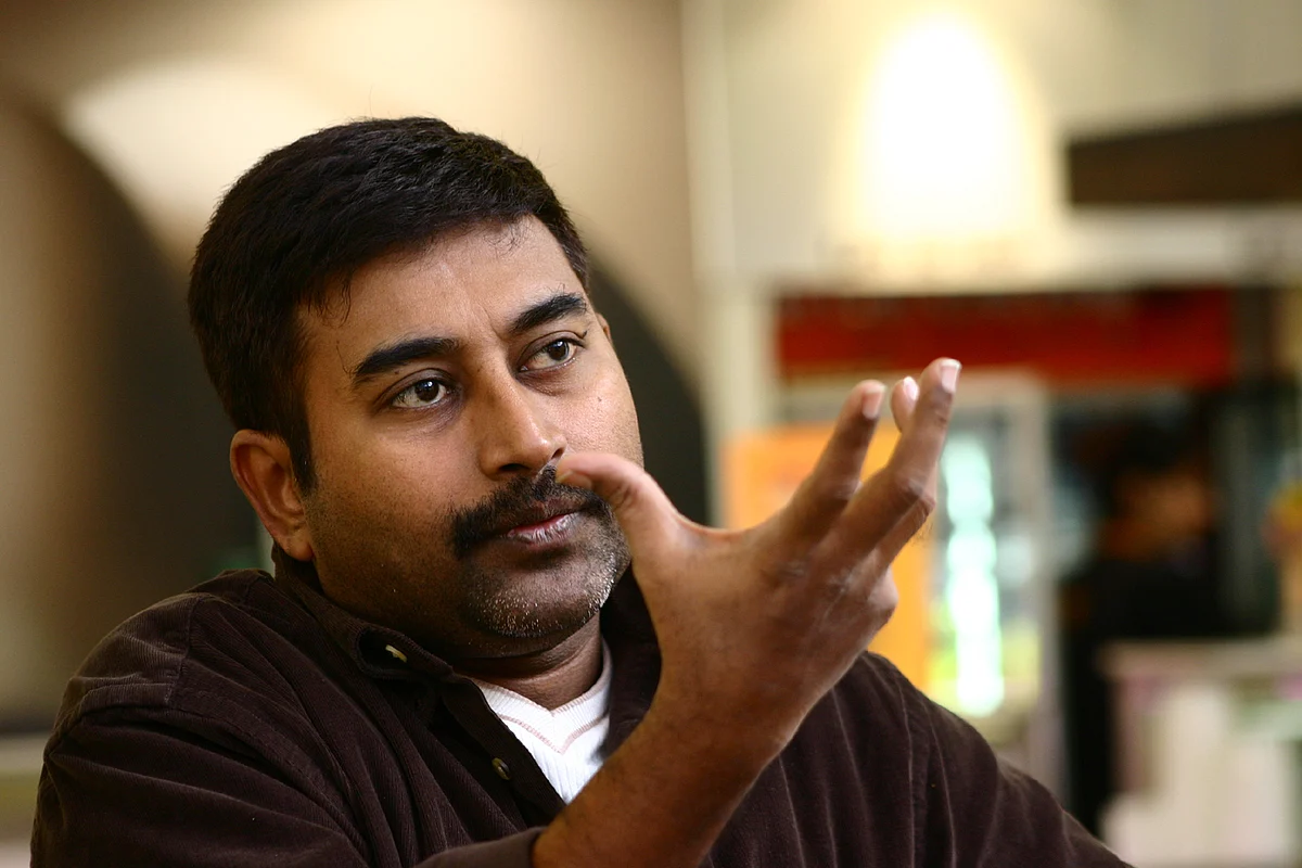 ஒளிப்பதிவாளர், இயக்குநர் ஜீவா