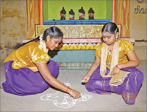 புண்ணிய புருஷர்கள் - 27: ‘இசையும் ஓசையும் அவன் அல்லவா!’