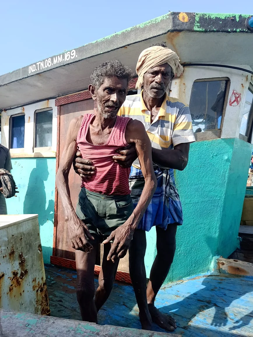 உயிருடன் மீட்கப்பட்ட மீனவர் சேசு