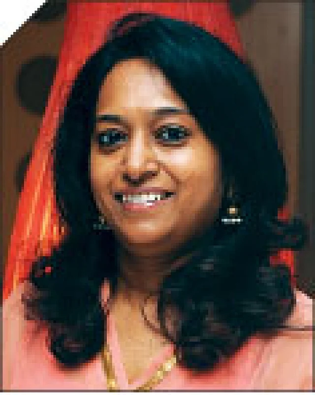 அழகுக்கலை நிபுணர் வீணா