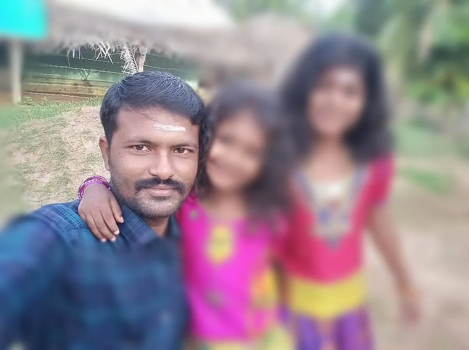 மகள்களுடன் கதிர்