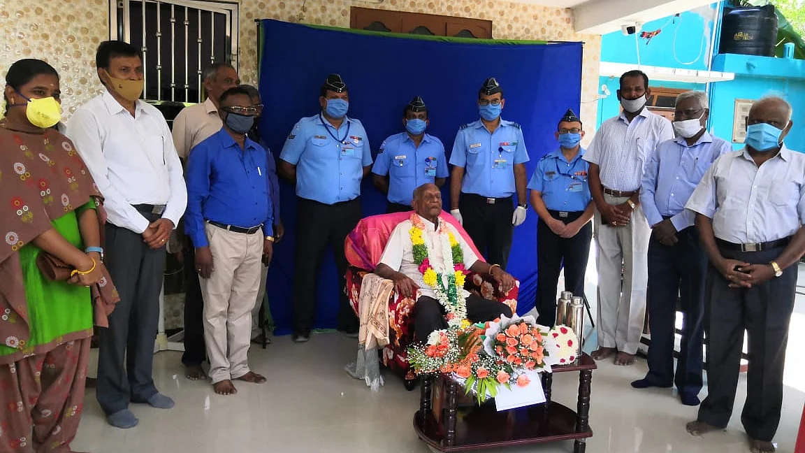 துரைப்பாண்டியன்