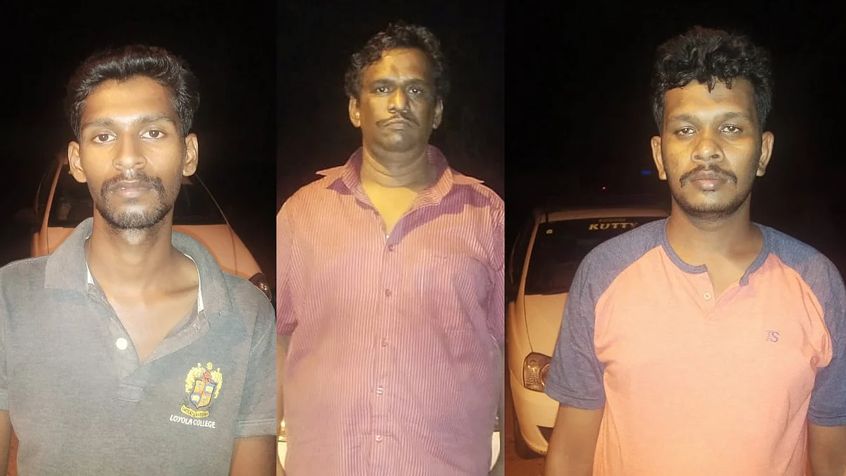 கைதான ஆர்.டி.ஓ அலுவலர்கள்