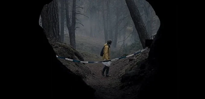 DARK வெப் சீரிஸ்
