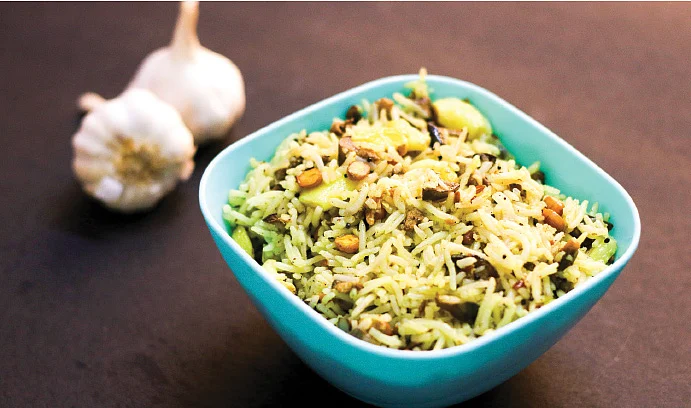 திங்கள் முதல் ஞாயிறு வரை... அசத்தும் அட்டவணை சமையல்!